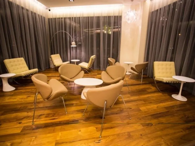Mood Hotel Τζόχορ Μπάχρου